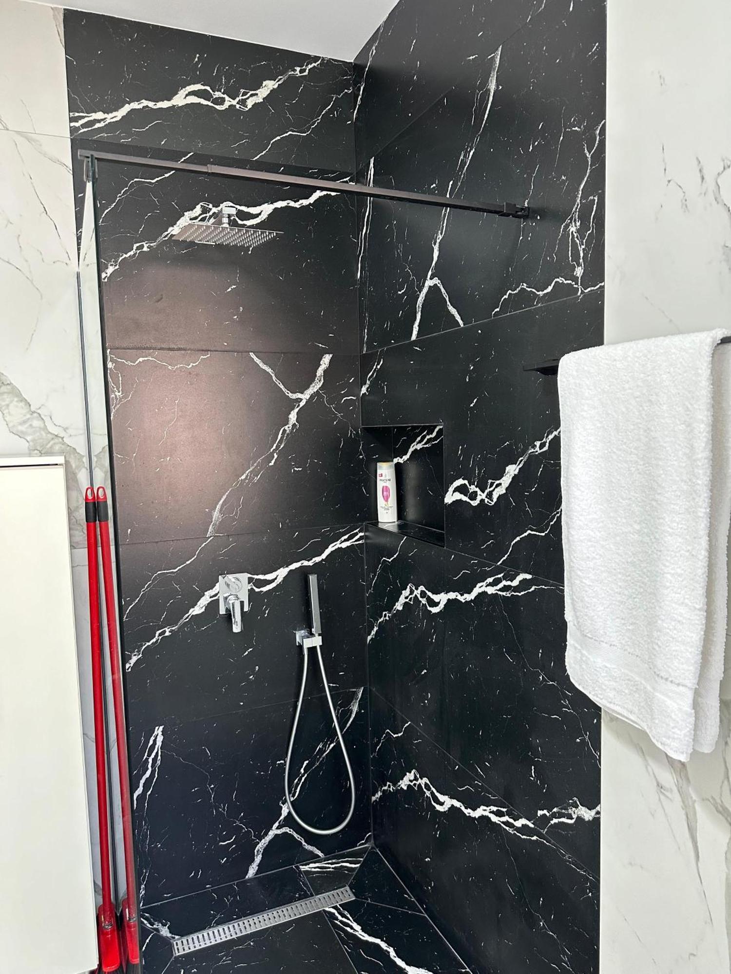 Central Haven Τίρανα Εξωτερικό φωτογραφία